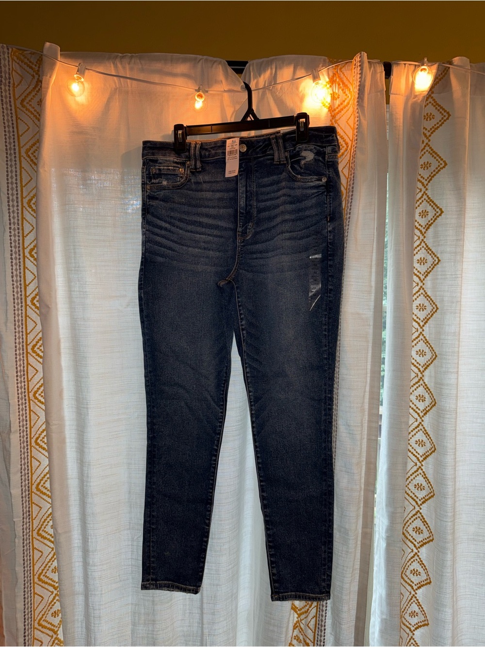 American Eagle Outfitters Super Hi-Rise Jegging